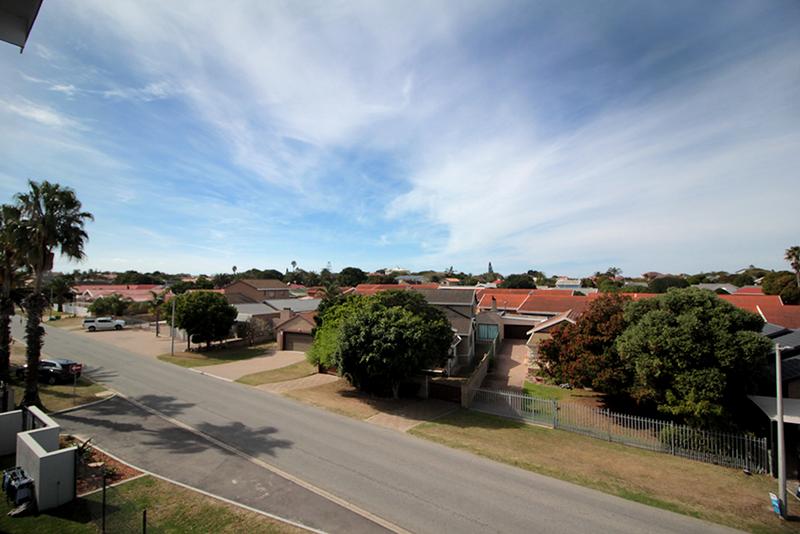 2 Bedroom Property for Sale in Hartenbos Heuwels Western Cape